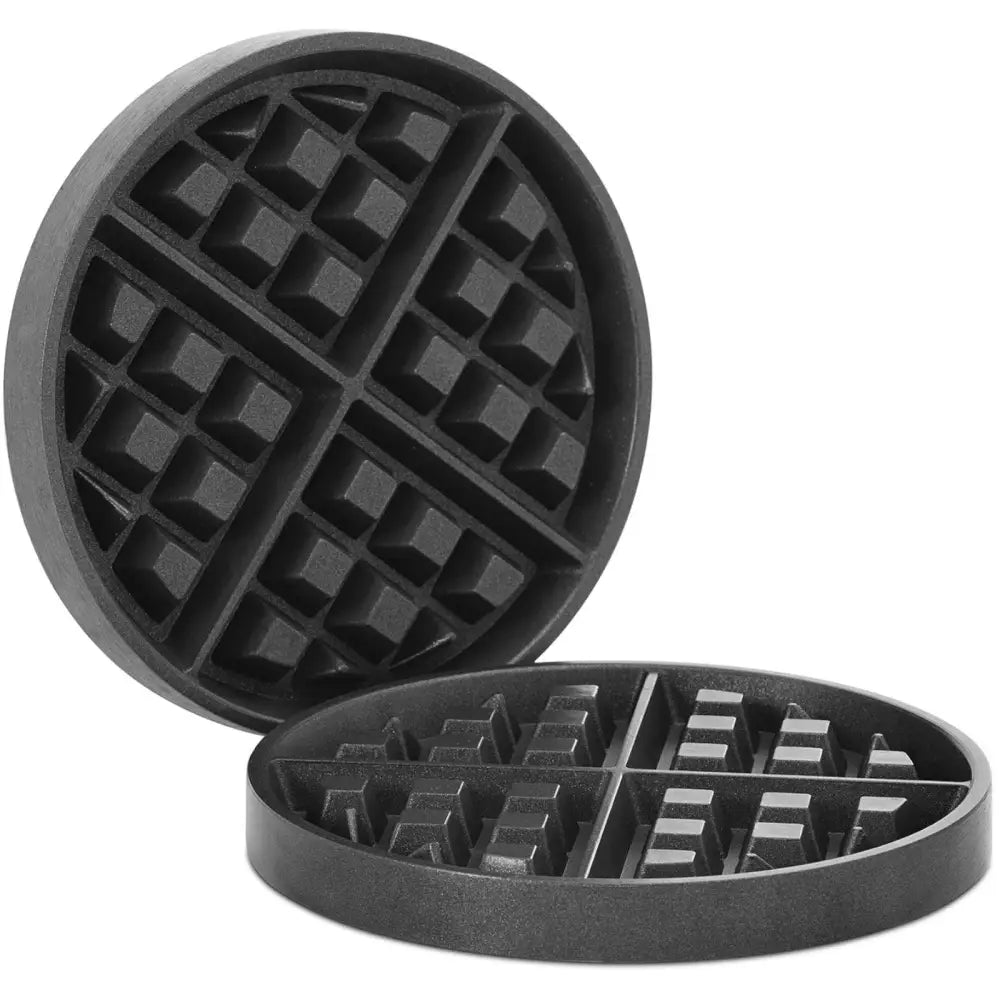 Runde varmeplater i støpejern for sirkelvafler, skråvisning av firedelte plater med dype vaffelruter.