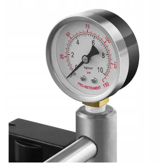 Manometer til Sandblåser Mobil 40L, nærbilde som viser dobbel skala for trykk i kg/cm² og psi.