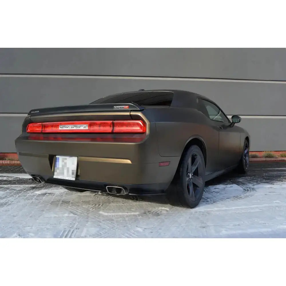 Sentersplitter bak Dodge Challenger Mk3. Phase-i Srt8 Coupe (without Vertical Bars)