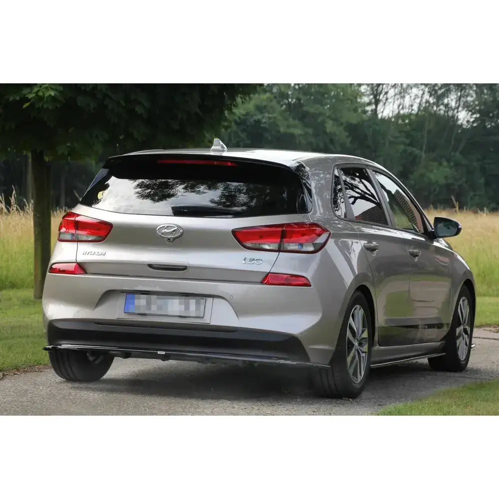 Sentersplitter bak (med Vertikale Finner) Hyundai I30 Mk3 Hatchback