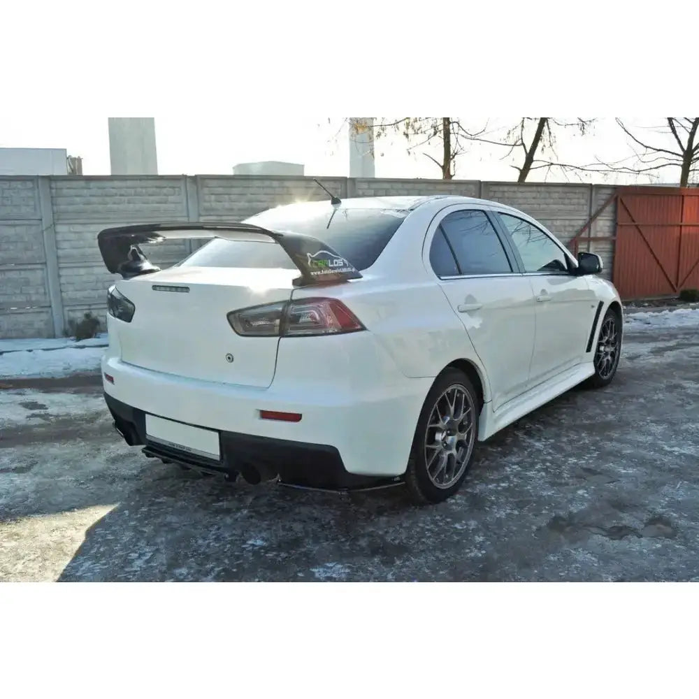 Sentersplitter bak Mitsubishi Lancer Evo x (med Vertikale Finner)