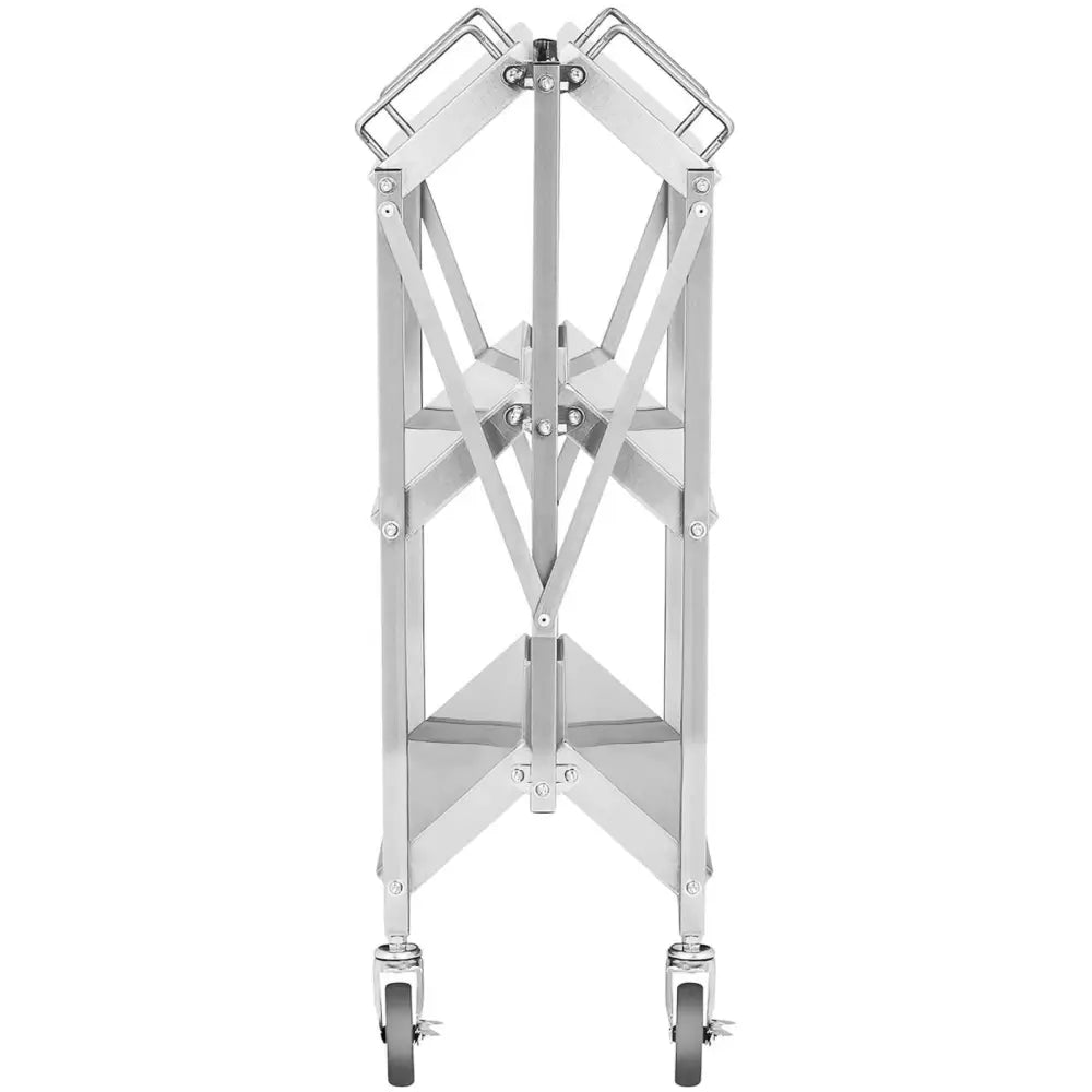 Serveringsvogn i stål, sammenfoldet med synlige hjul og håndtak, metallramme i sølvfarge.