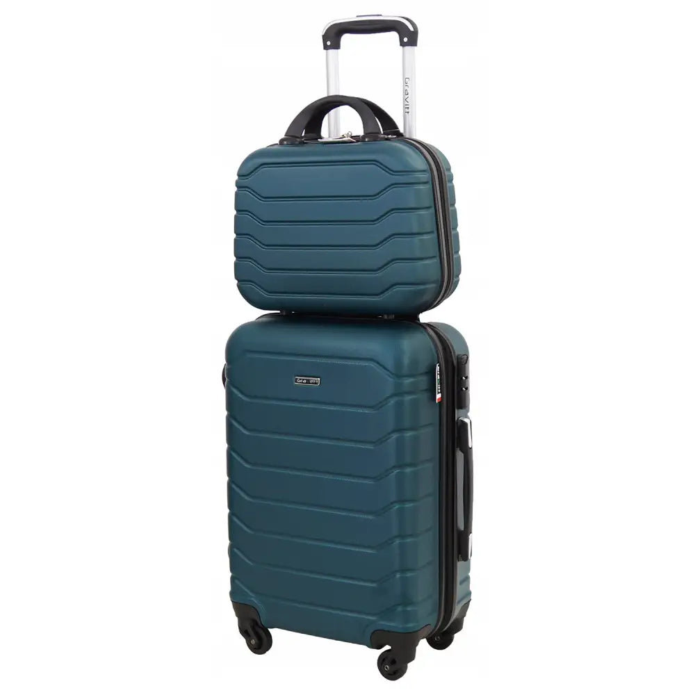 Turkisblått Gravitt koffertsett, liten og stor kabinkoffert med fire hjul og teleskophåndtak, sett skrått forfra.