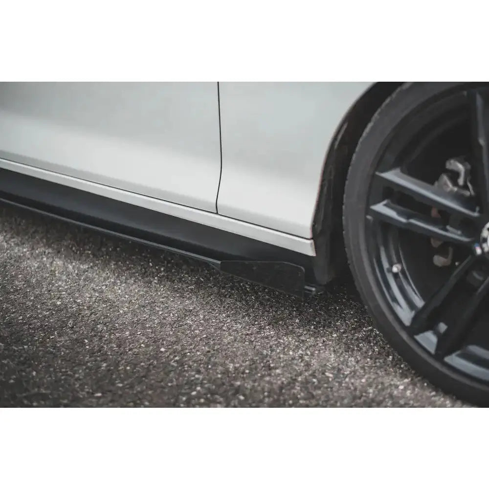 Side Flaps Bmw 1 F20 M135i / M140i / M-pack 11-19