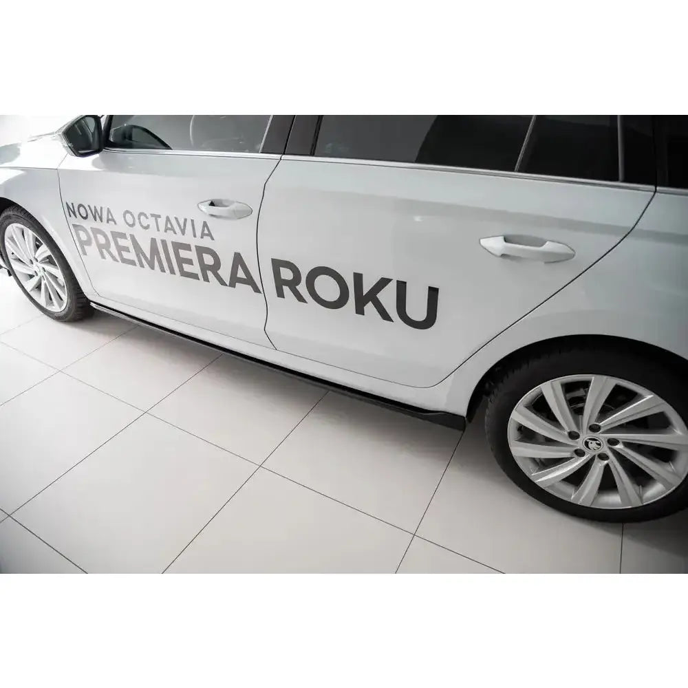 Side Skirts Diffusers V.1 Skoda Octavia Mk4