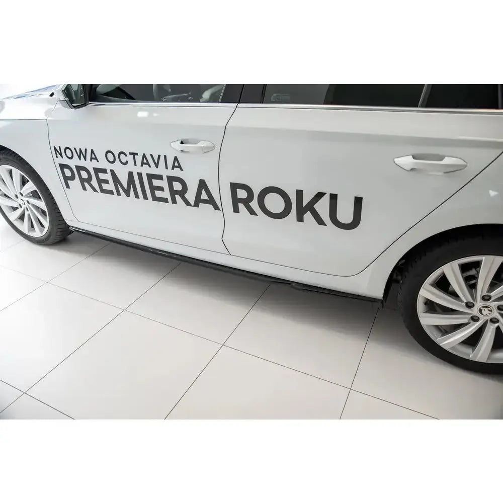 Side Skirts Diffusers V.2 Skoda Octavia Mk4