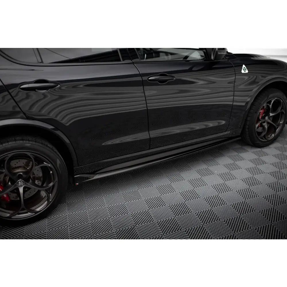 Sideskjørt Alfa Romeo Stelvio Quadrifoglio Mk1