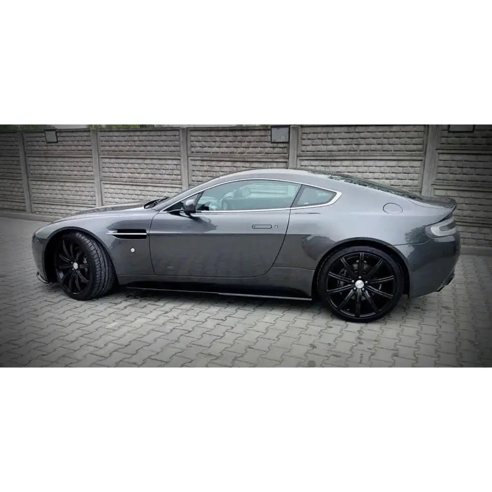Sideskjørt Aston Martin V8 Vantage
