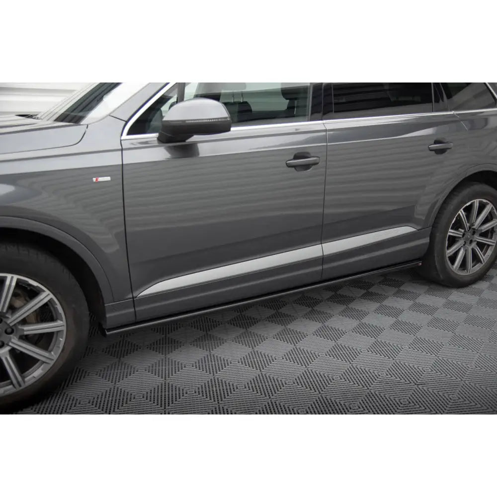 Sideskjørt Audi Q7 Mk2