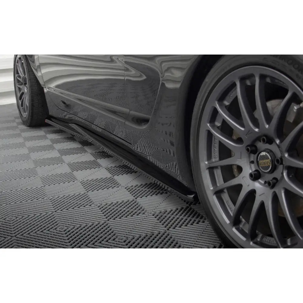 Sideskjørt Chevrolet Corvette C5