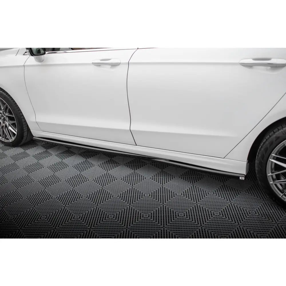 Sideskjørt Ford Mondeo Sport Mk5 Facelift / Fusion Sport Mk2 Facelift