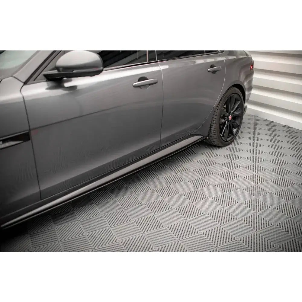 Sideskjørt Lepper - Jaguar Xf R-sport Mk2 15-20