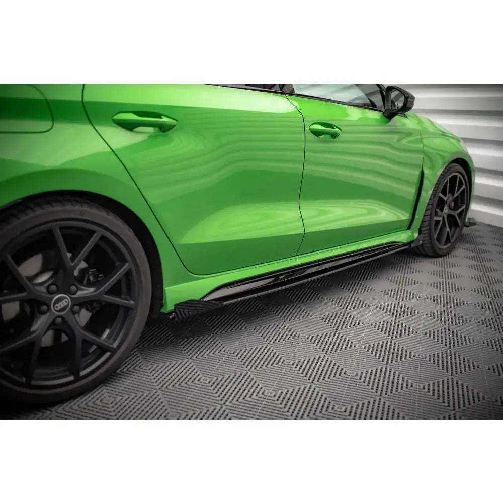 Sideskjørt Lepper Street Pro + Flaps - Audi Rs3 Sedan 8y 20-