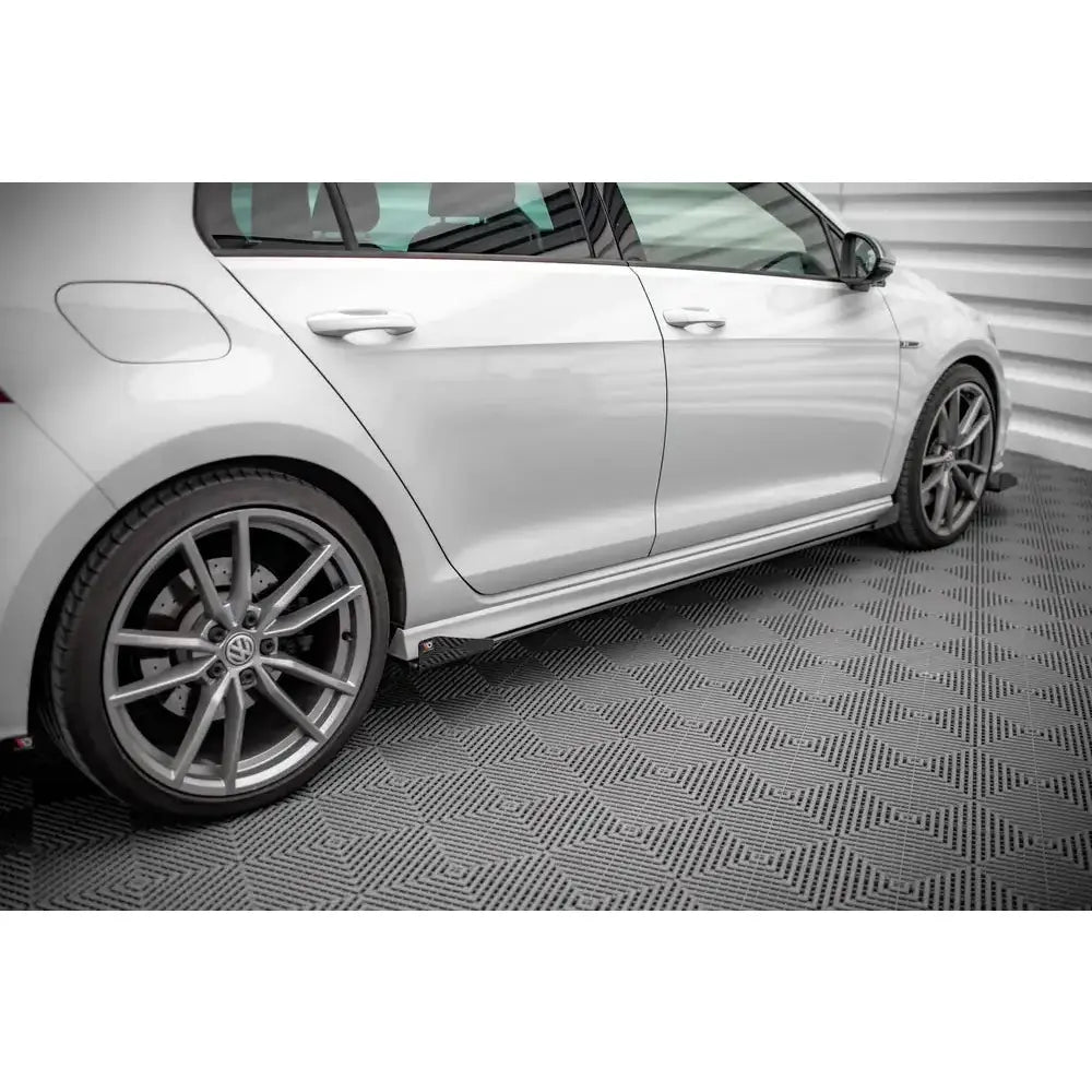Sideskjørt Lepper Street Pro + Flaps - Volkswagen Golf r Mk7 13-16