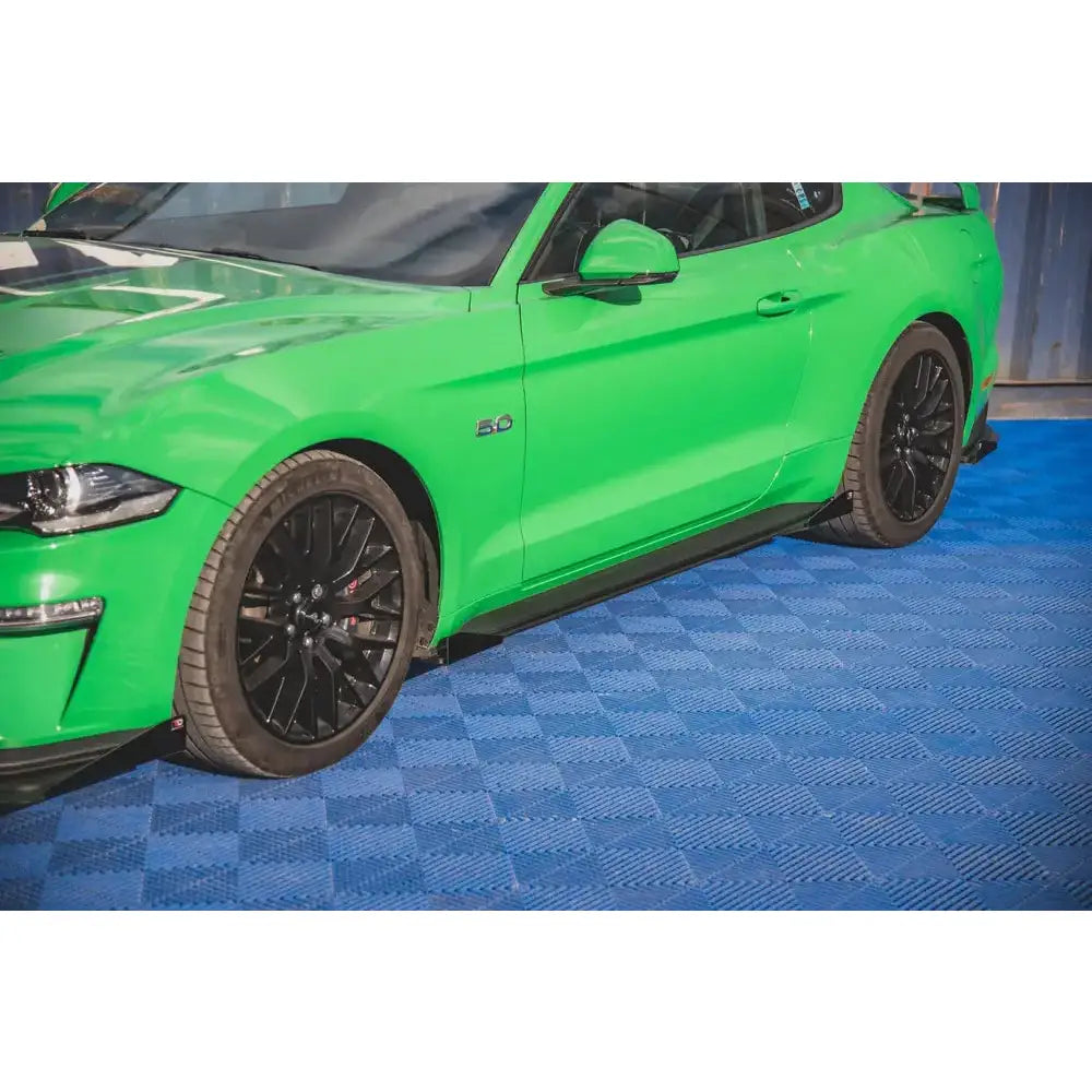 Sideskjørt Lepper Street Pro V.1 + Flaps Ford Mustang Gt Mk6 Facelift 17-