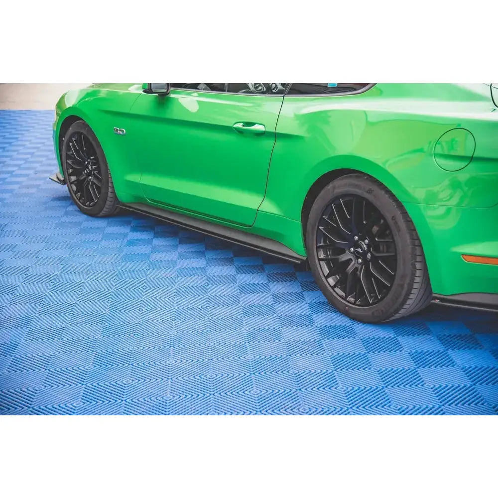 Sideskjørt Lepper Street Pro V.1 Ford Mustang Gt Mk6 Facelift 17-