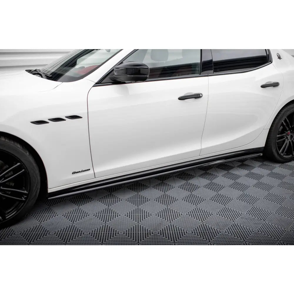 Sideskjørt Maserati Ghibli Mk3 Facelift