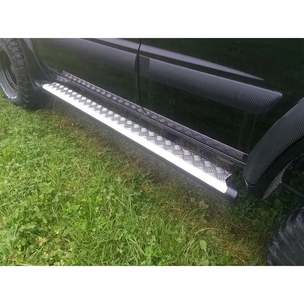 Sideskjørt - Nissan Patrol Y61 Lang