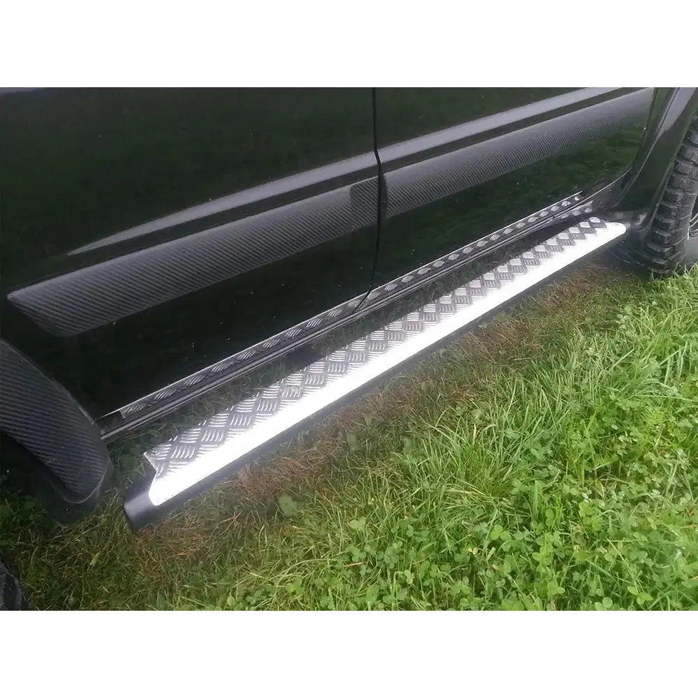 Sideskjørt - Nissan Patrol Y61 Lang