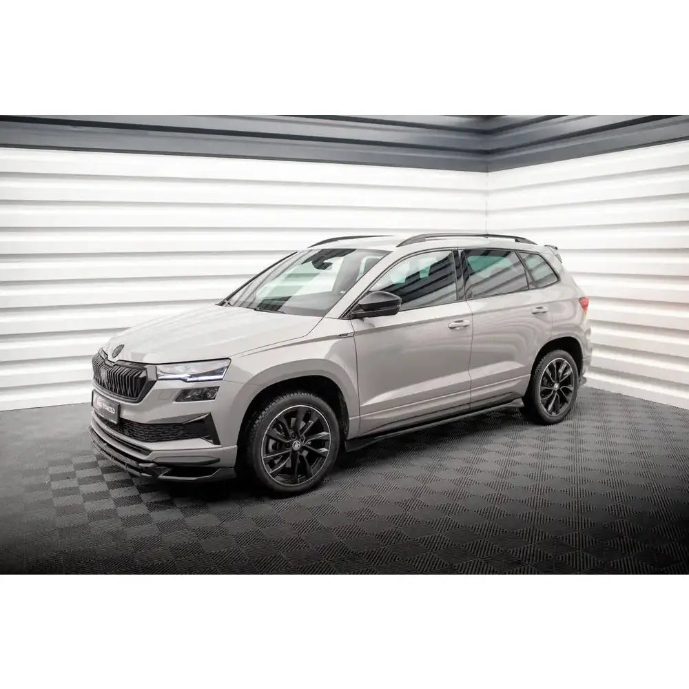 Sideskjørt Skoda Karoq Sportline Mk1 Facelift