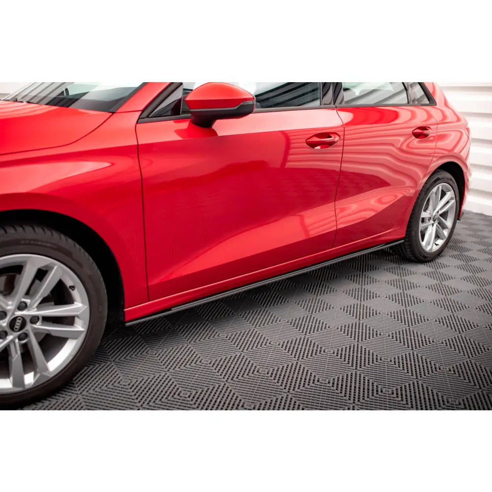 Sideskjørt Street Pro Audi A3 8y