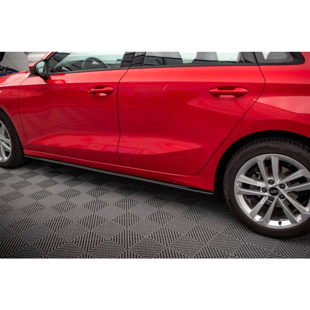 Sideskjørt Street Pro Audi A3 8y