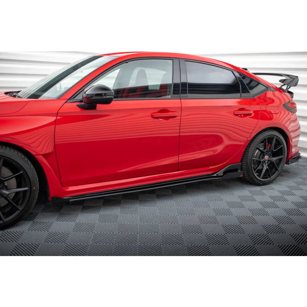 Sideskjørt Street Pro med Flaps Honda Civic Type-r Mk 11