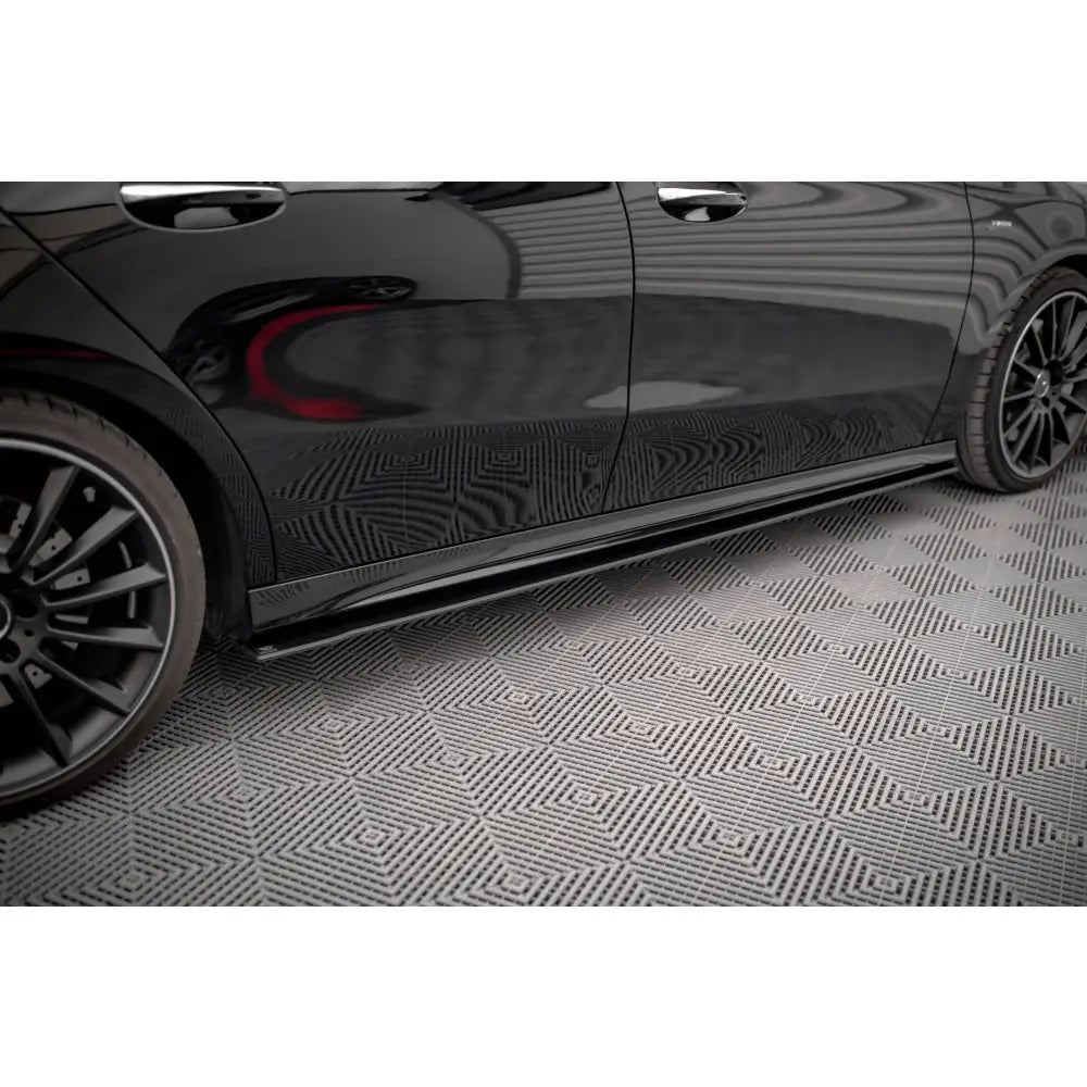 Sideskjørt Street Pro Mercedes A35 Amg / Amg-line Aero Pack W177