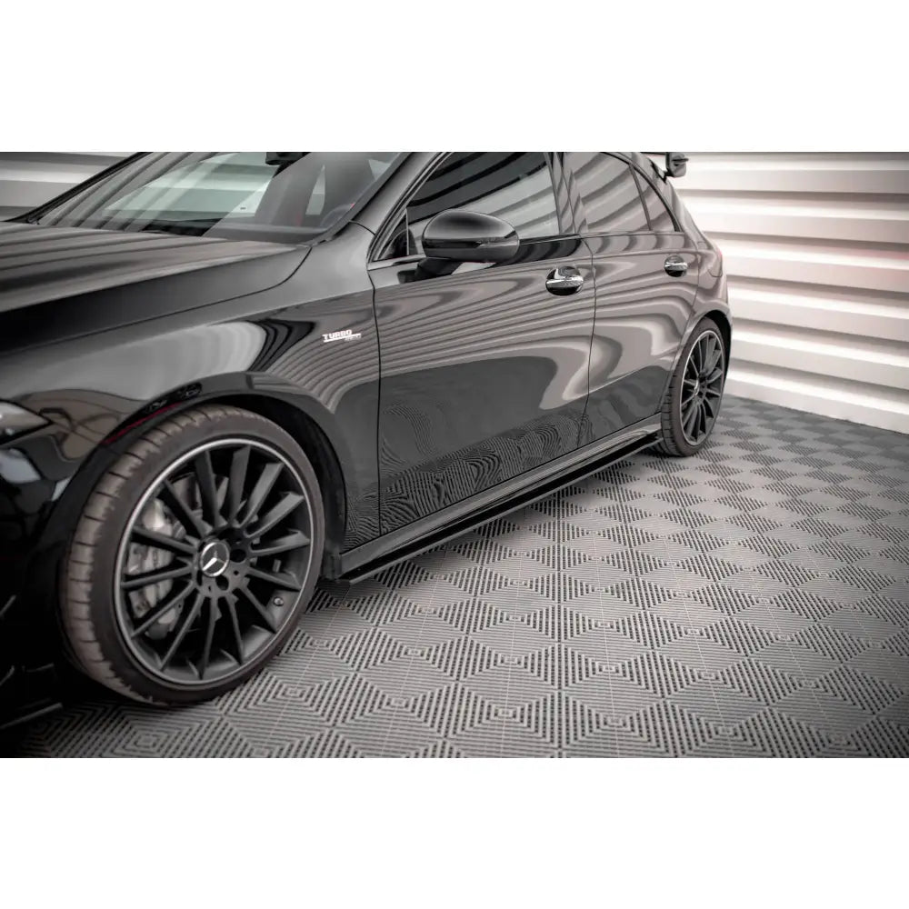Sideskjørt Street Pro Mercedes A35 Amg / Amg-line Aero Pack W177