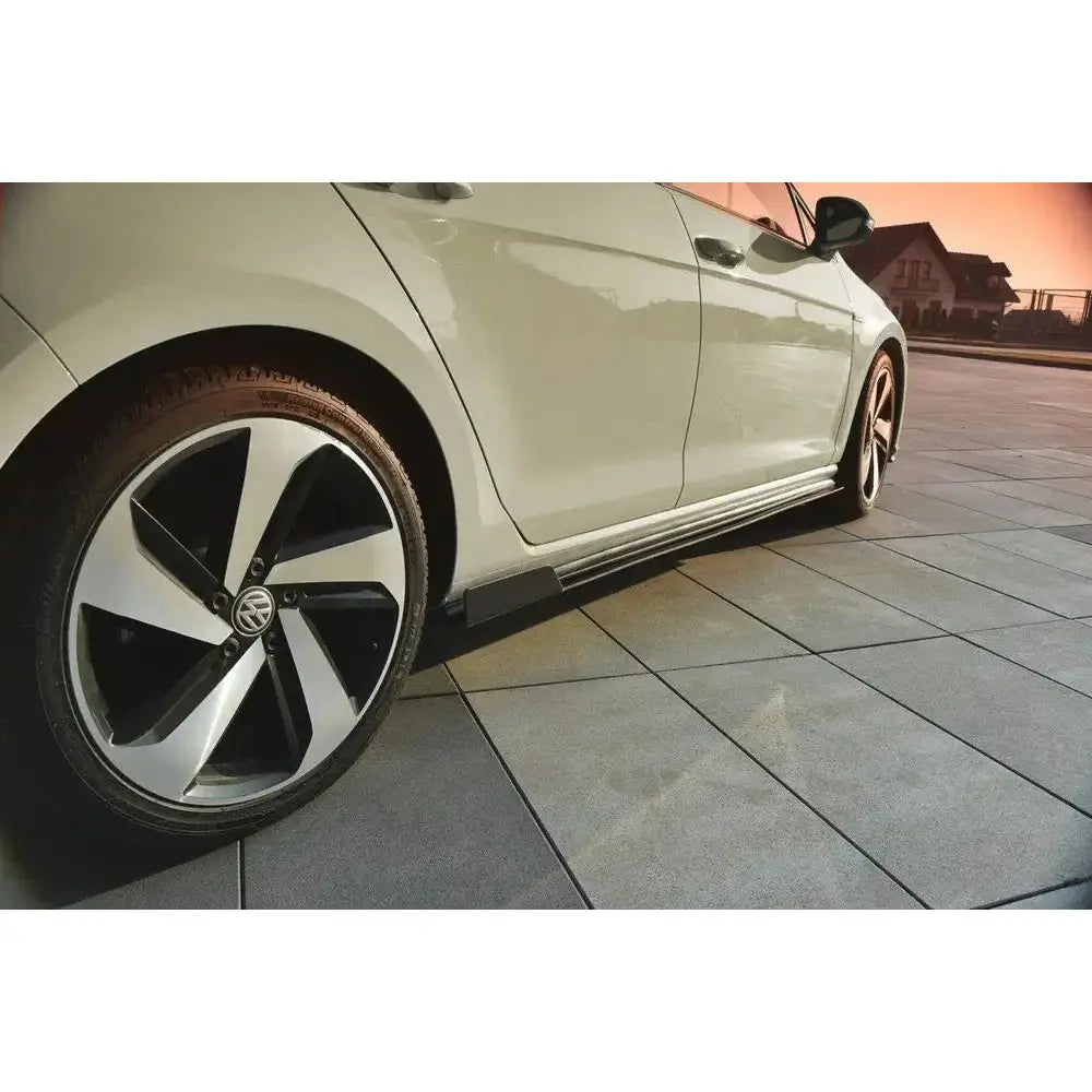 Sideskjørt Street Pro Vw Golf Vii Gti (facelift)