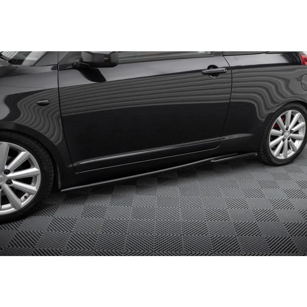 Sideskjørt Suzuki Swift Sport Mk4