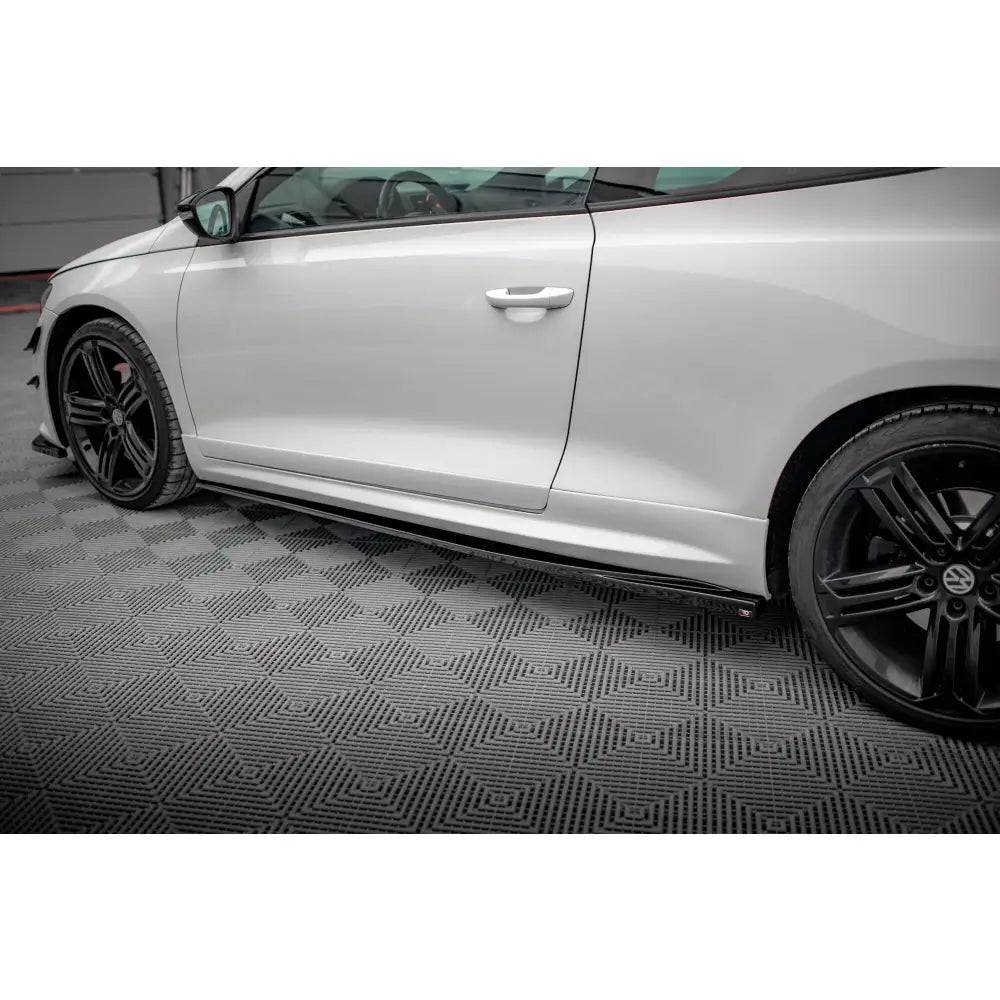 Sideskjørt V2 Volkswagen Scirocco r Mk3