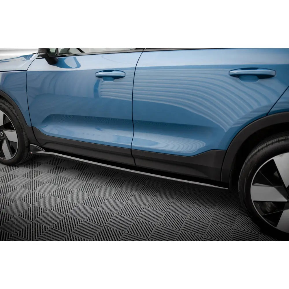 Sideskjørt Volvo C40 Mk1