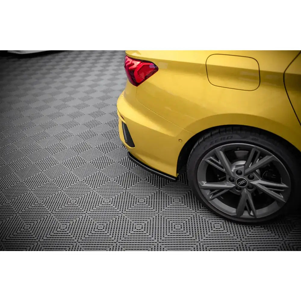 Sidesplittere bak Audi S3 Sedan 8y 20-