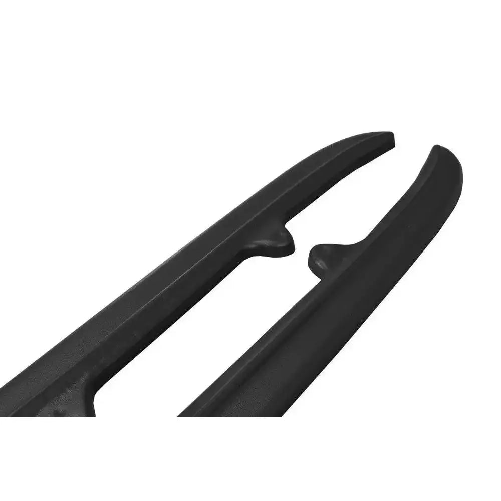 Sidesplittere bak Mercedes Cls C218