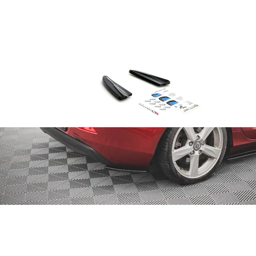 Sidesplittere bak Volvo V40