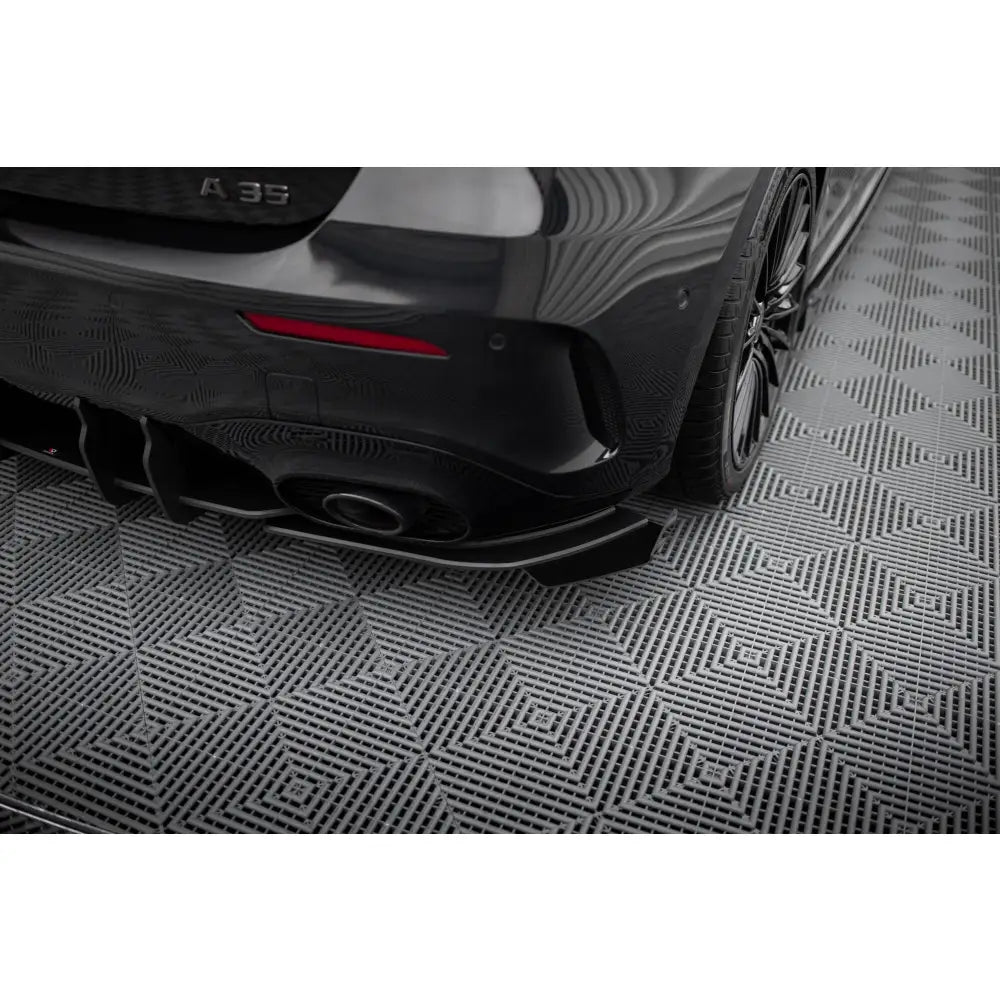 Sidesplittere Street Pro + Flaps Mercedes-amg A35 Hatchback W177