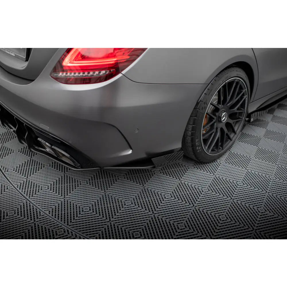 Sidesplittere Street Pro med Flaps Mercedes-amg C63 Sedan / Estate W205 Facelift