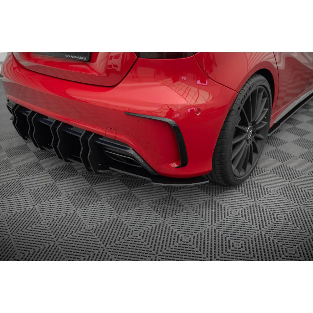 Sidesplittere Street Pro Mercedes-benz a 45 Amg W176 Facelift