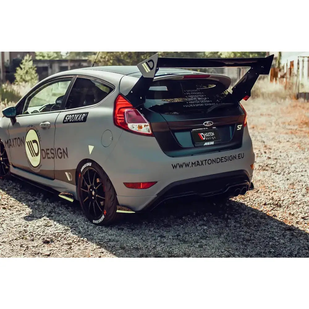 Sidesplitters bak Ford Fiesta 7 St Facelift