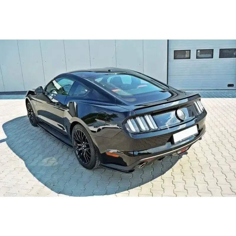 Sidesplitters bak Ford Mustang Mk6 Gt