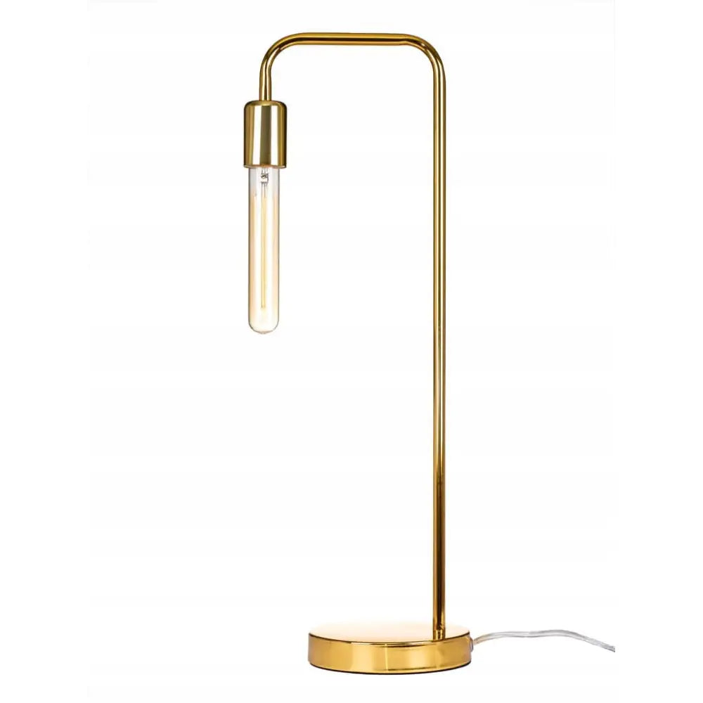 Skandinavisk gullfarget nattlampe med rund fot og rett arm, pære henger loddrett for et minimalistisk uttrykk.