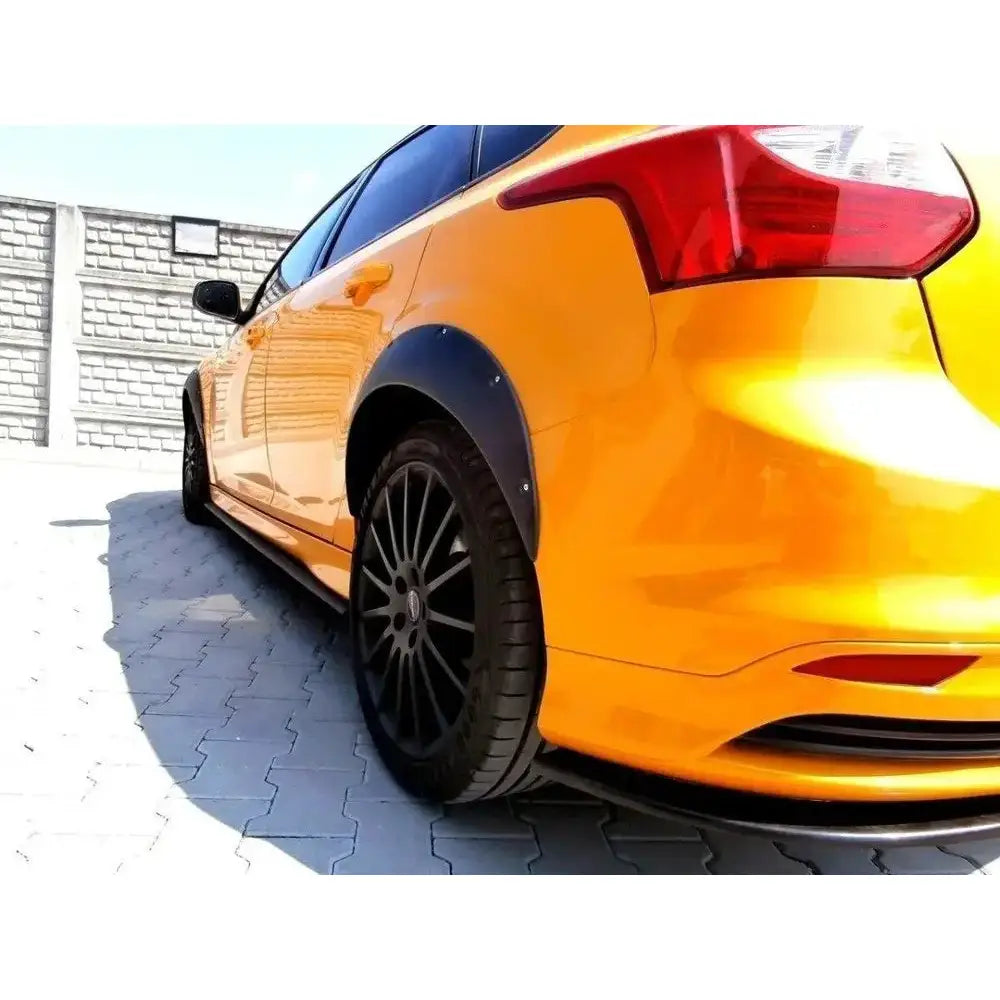 Skjermbreddere Ford Focus St Mk3 Preface Model