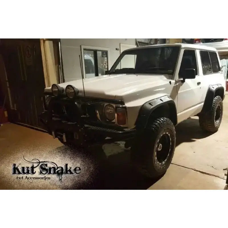 Skjermbreddere - Nissan Patrol Y60 3d 89-97