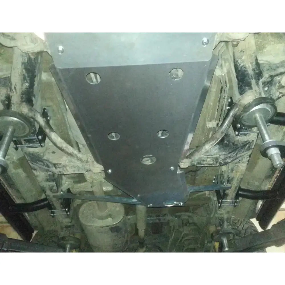 Skliplate Toyota Land Cruiser J120 02-09 - Under Girkasse