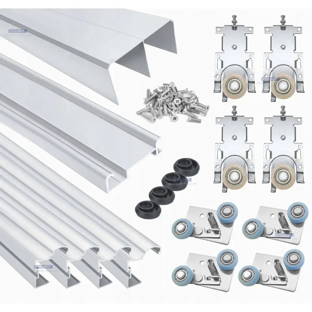 Skyvedørsett for 2 dører, komplett med sølvfargede skinner, hjul, beslag, skruer og svarte plastdeler.