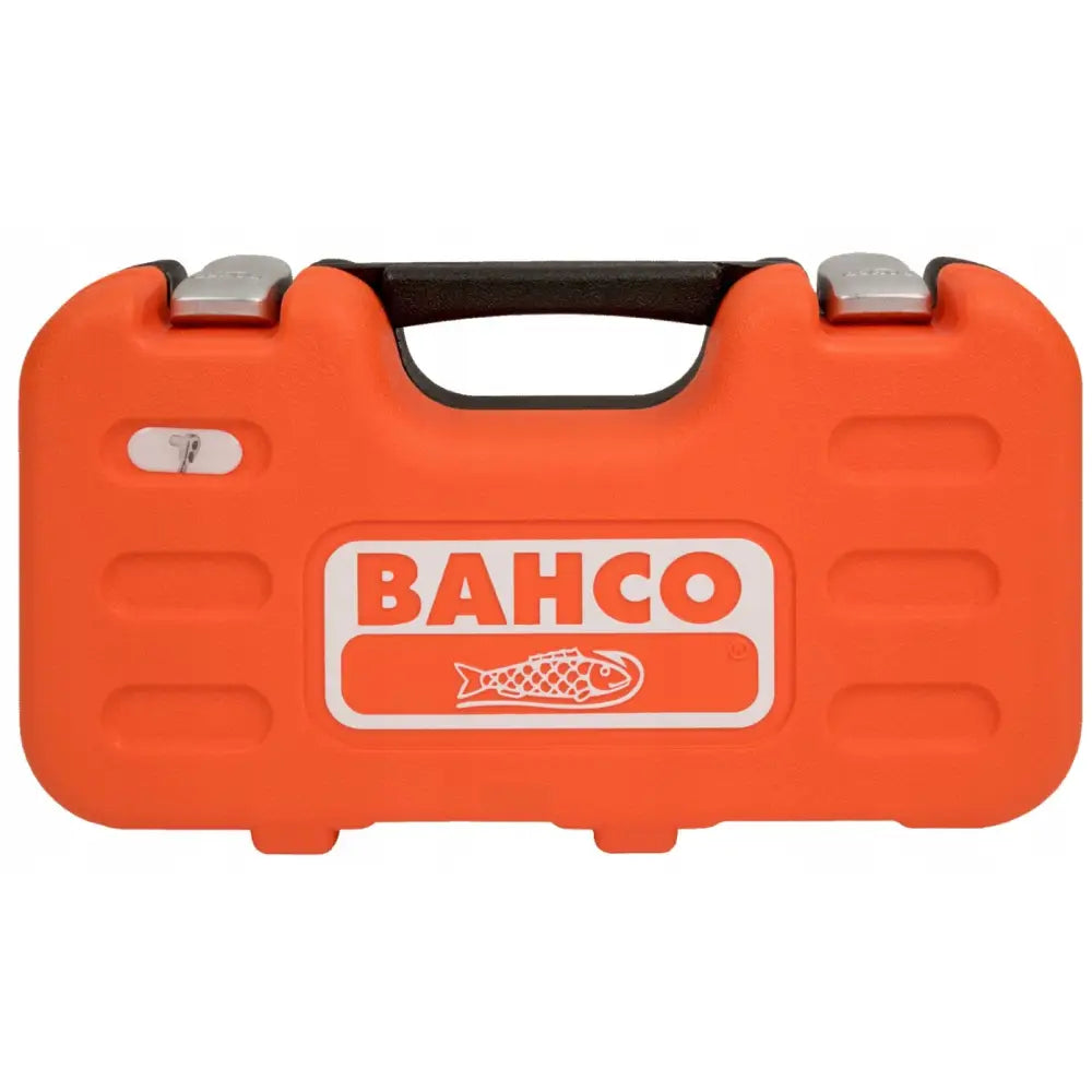 Sokkel nøkkelsett 1/4" i oransje koffert, tydelig hvitt logo-felt, fiskesymbol og grå lukke-mekanismer.