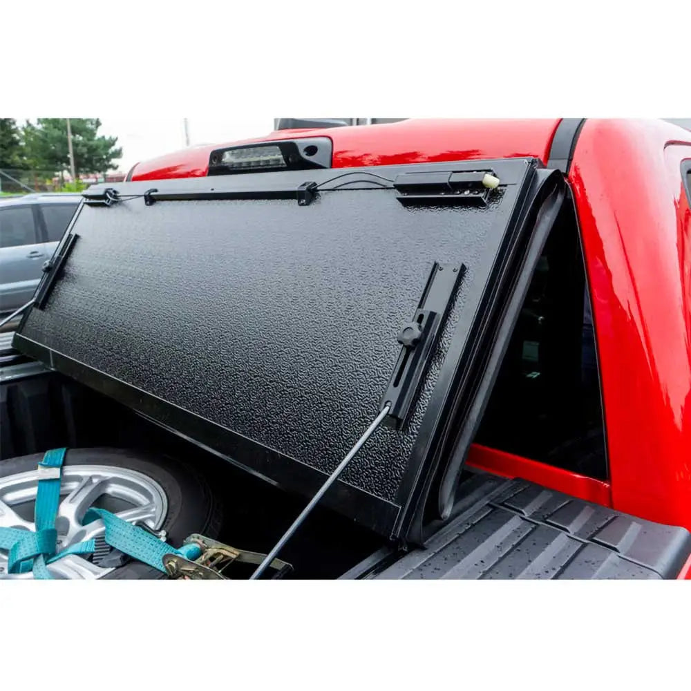 Solid Deksel Trifold Rambox Lav Profil Ofd 5’7’’ - Ram 1500 Dt 19-