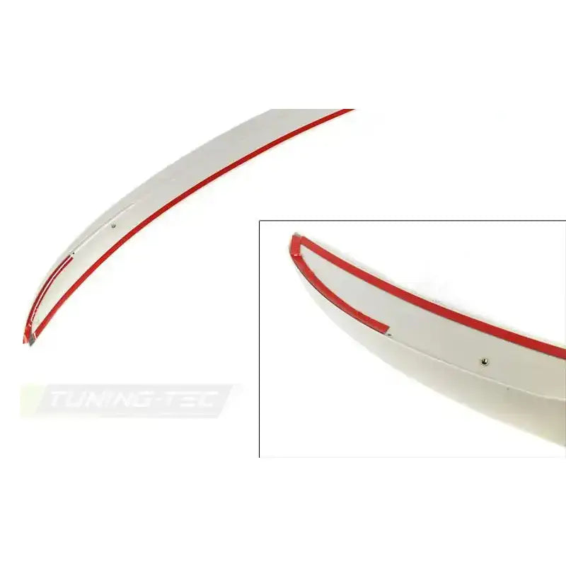 Spoiler Bmw F30 11-18 M-performance, nærbilde av overflate og finish
