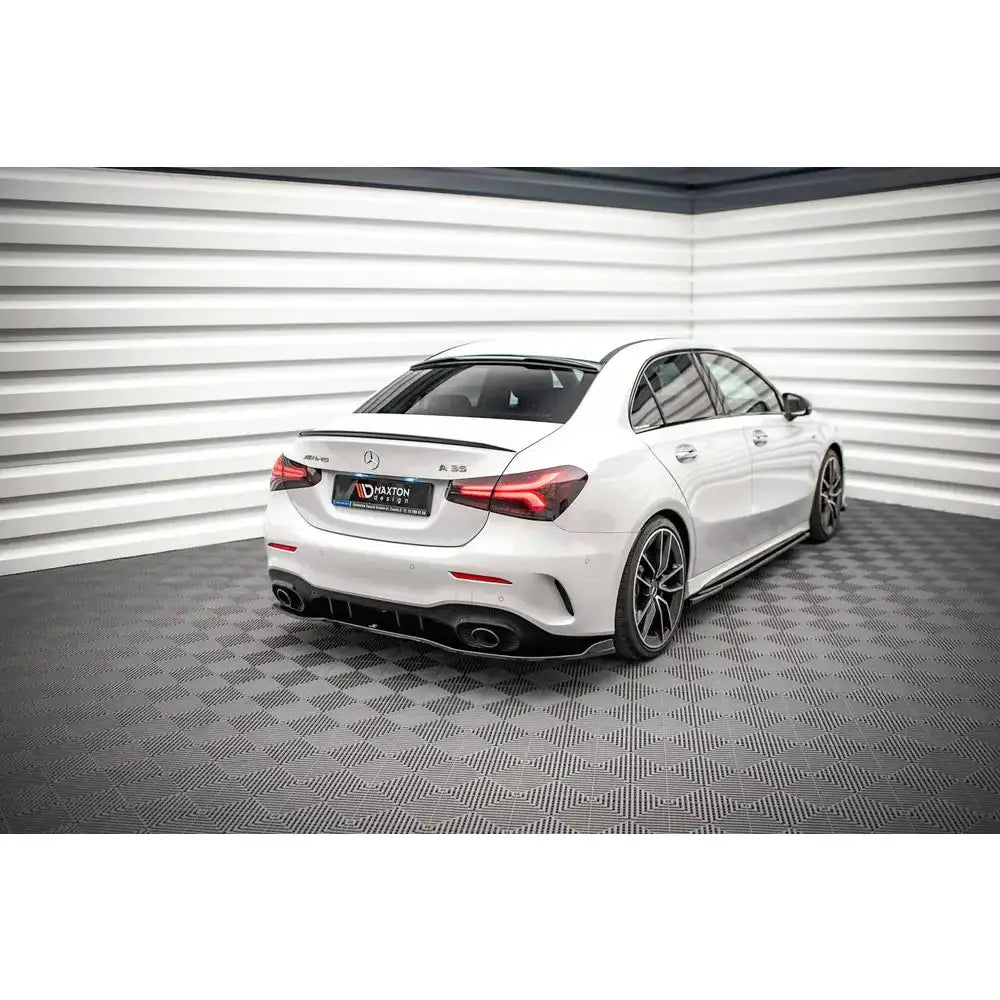 Spoiler Cap (extension Of The Rear Window) - Mercedes A35 Sedan V177 18-